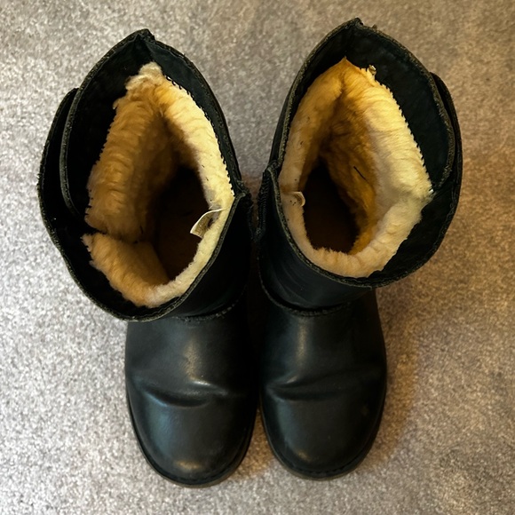 EMU Leather Boots - Picture 5 of 6